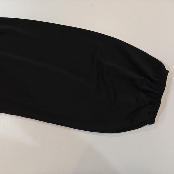 Torrid Long Sleeve Lace Top - Picture 7 of 7